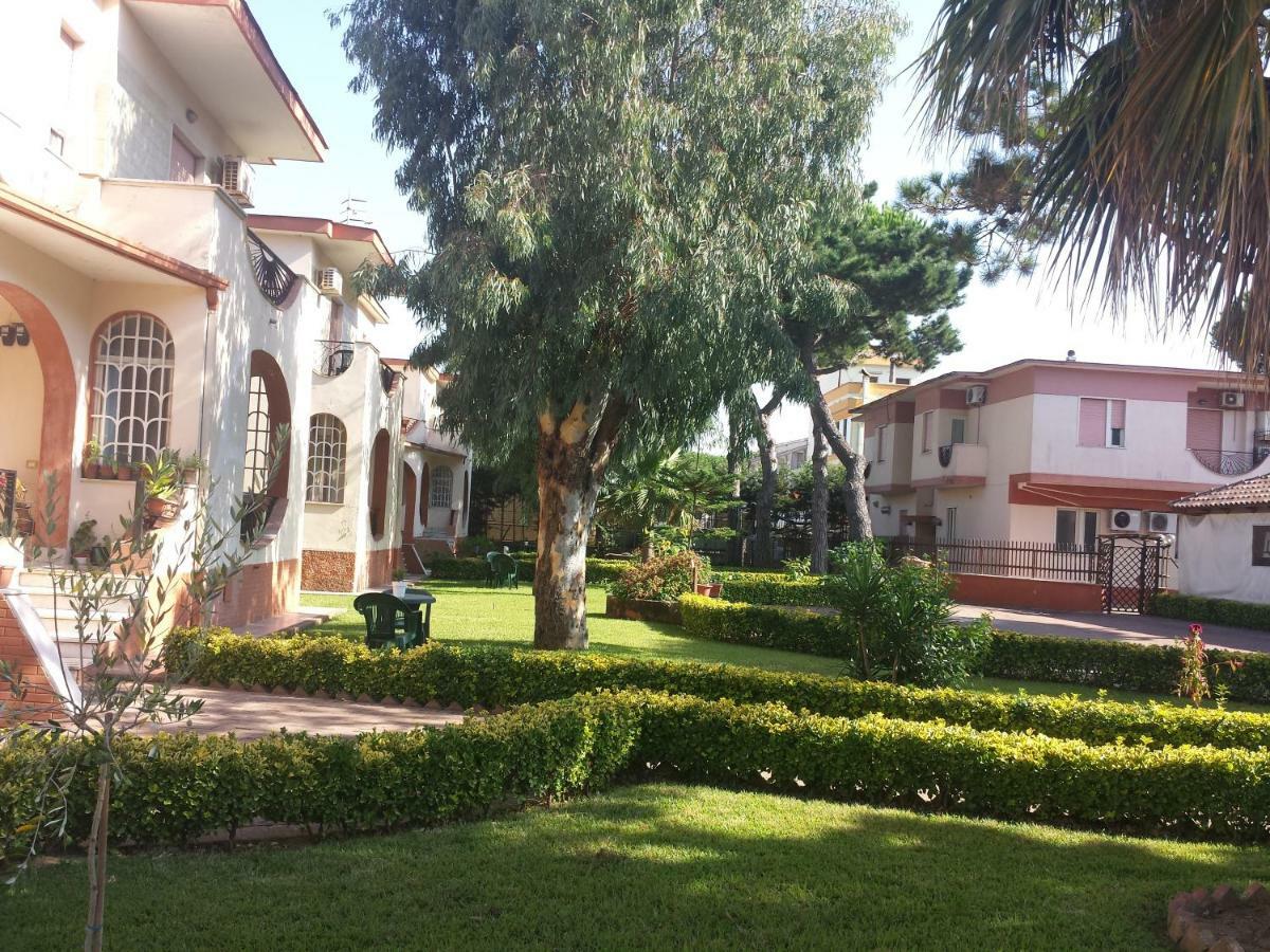 Thaire Resort Castel Volturno Exterior foto