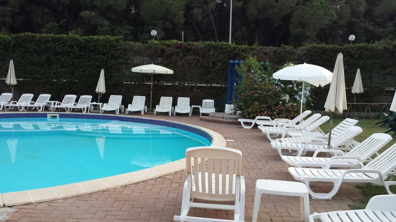 Thaire Resort Castel Volturno Exterior foto